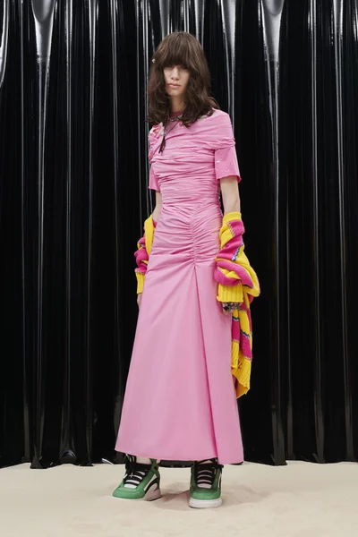 Look 35